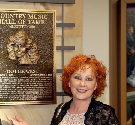 Shelly West attended the Country Music Hall of Fame