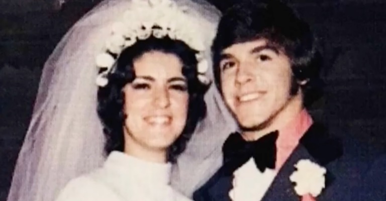 Nick Saban and his wife Terry Constable's wedding photo